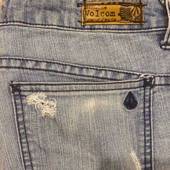 Volcom distressed skinny jeans - Picture 3 of 3